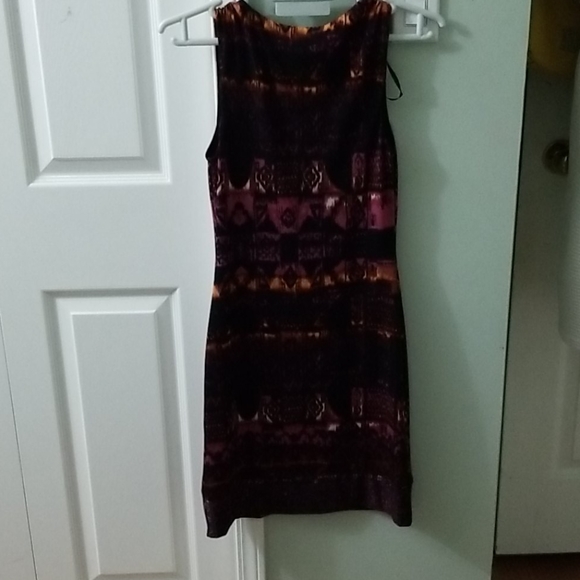 Multicolored Tight FIghted Dress - Picture 4 of 4